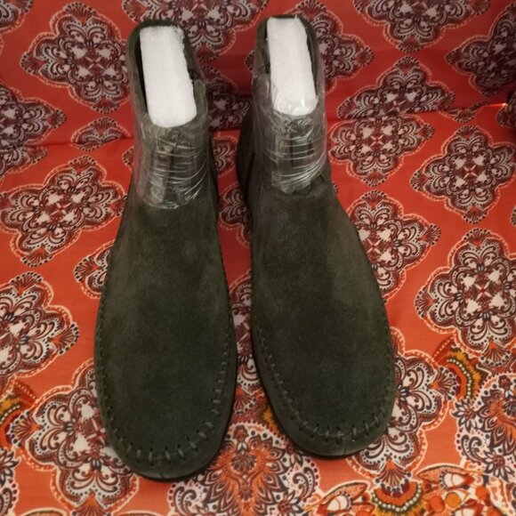 AEROSOLES Linbo Moccasin Style Fringe Suede Ankle Boots Size 6 Mid Green NWOT - Picture 4 of 7